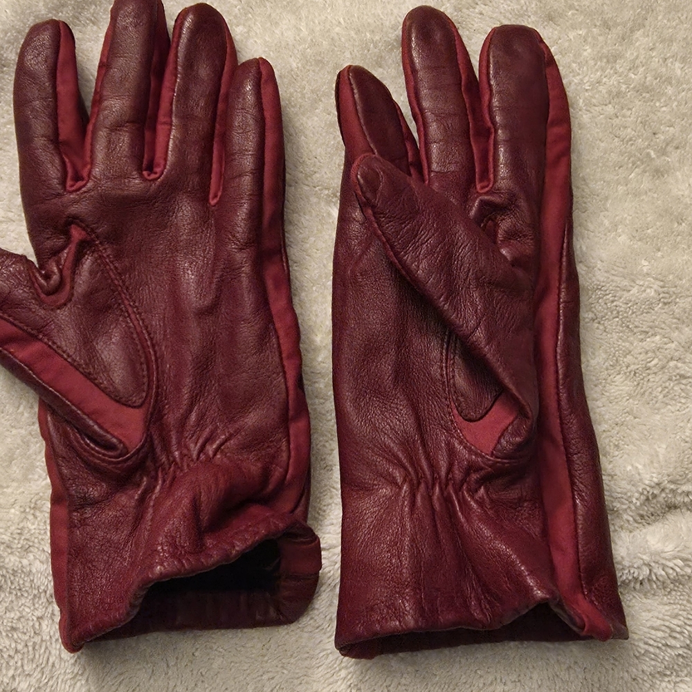 Elegant Red Leather Gloves